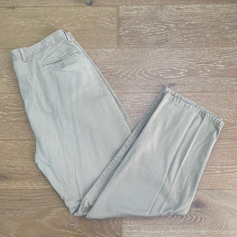 Eddie Bauer Mens Khakis Size 38x32